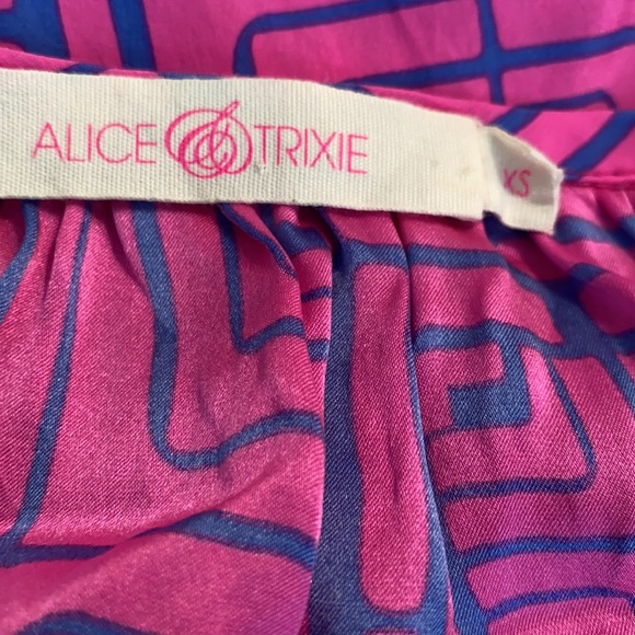 Alice & Trixie Silk Pink Blue Tie Neck Blouse - XS - Picture 9 of 10